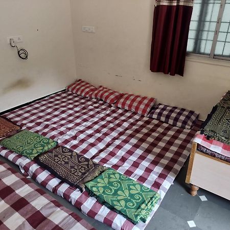 Samarth Sawali Guest House, Vidhyanagar Akkalkot Akalkot Bagian luar foto